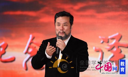 2013年11月15日,陈维亚负担卖力《人民的毛泽东》纪念毛泽东诞辰120周年音乐会总导演.jpg