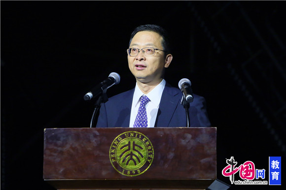 北京大学校园开放日 超卓勾适时人目不暇接