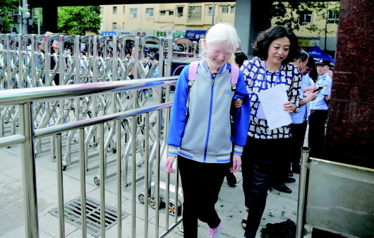 青岛考区唯一一名高考盲生:单招资格没动心