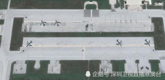 外媒:美军B52轰炸机飞越中国南沙岛礁上空