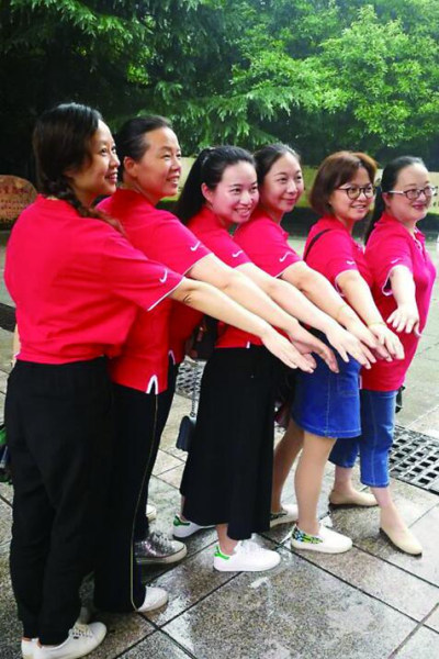 株洲社会各界爱心助考 为万名高考学子保驾护航